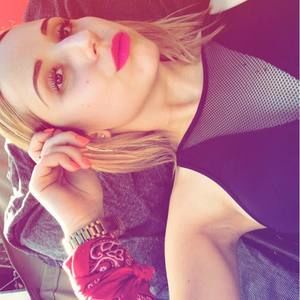 Meet your Posher, Veronica